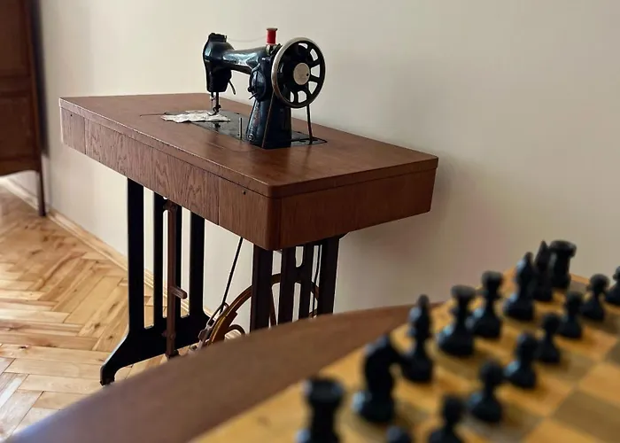 Dominican * リヴィウ